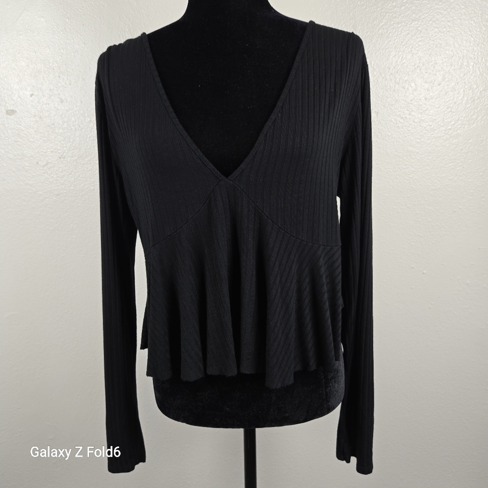 Wild Fable Black Ribbed Long Sleeve Peplum Top XL V-Neck Stretchy Blouse‎ Work